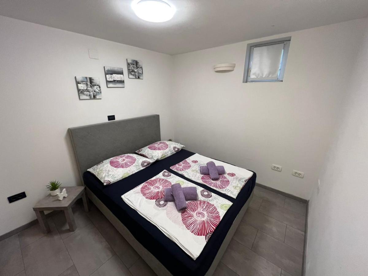 Apartman Pako I Ivano Novi Vinodolski Exterior foto